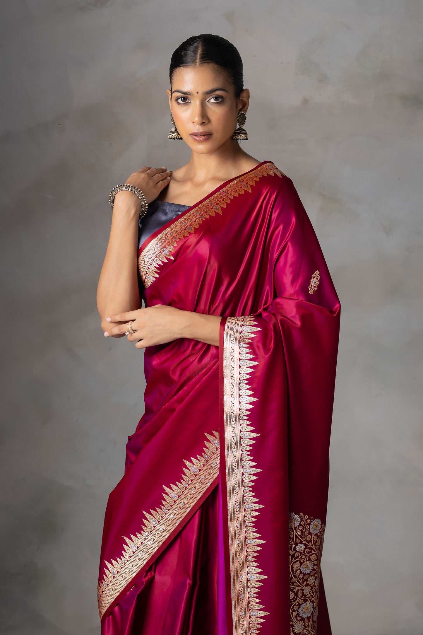 Magenta Banarasi Silk Saree with Golden Zari Border & Pallu