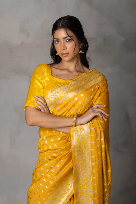 Sunlit Mustard Banarasi Silk Saree with Zari Butidar Motifs