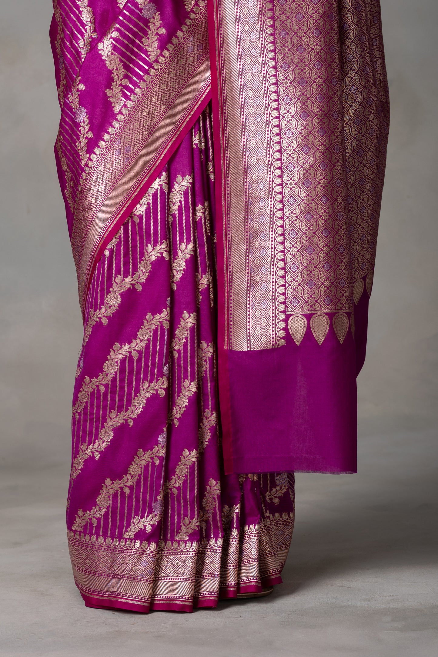 Magenta Banarasi Silk Saree with Gold Zari Weaving