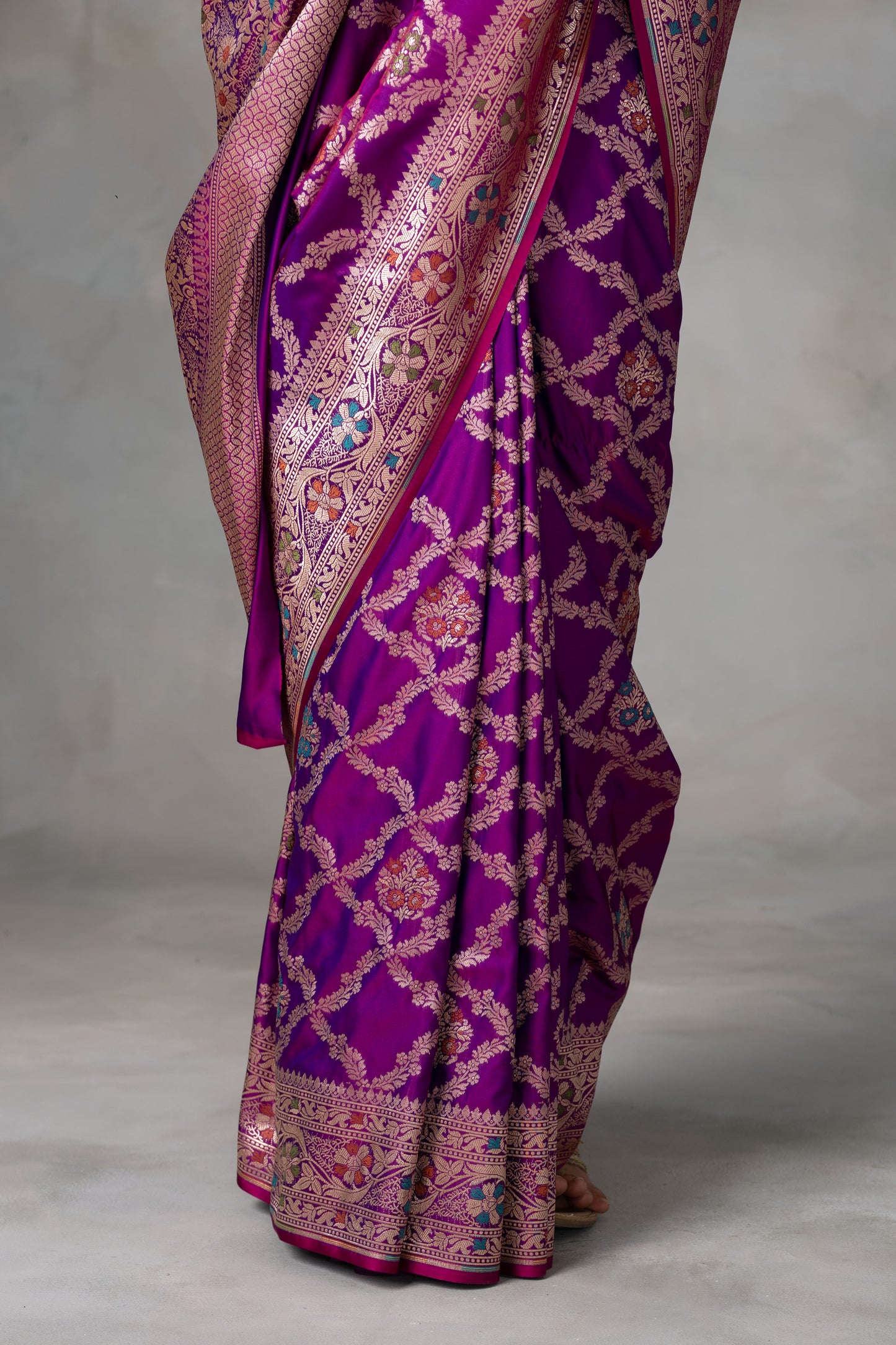 Royal Magenta Banarasi Handloom Saree with Intricate Zari